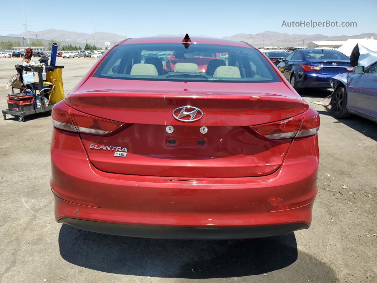 2017 Hyundai Elantra Se Burgundy vin: KMHD74LF5HU409177