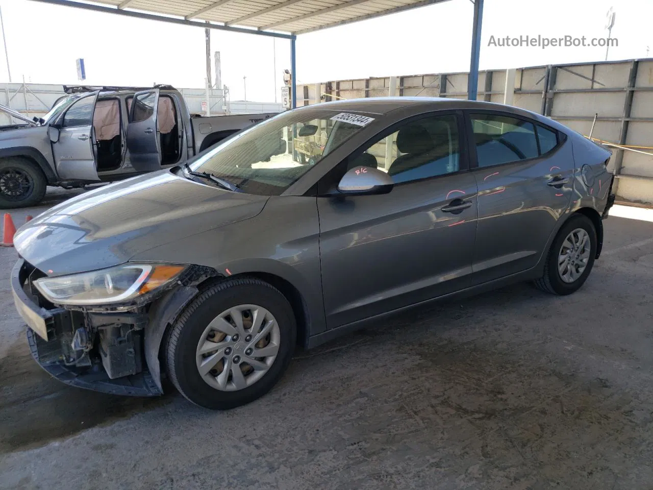 2018 Hyundai Elantra Se Gray vin: KMHD74LF5JU613466