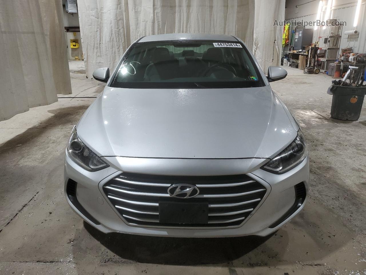 2017 Hyundai Elantra Se Silver vin: KMHD74LF6HU071109