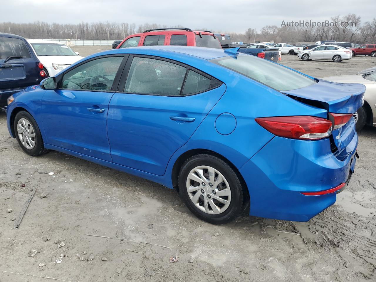 2017 Hyundai Elantra Se Blue vin: KMHD74LF7HU351489