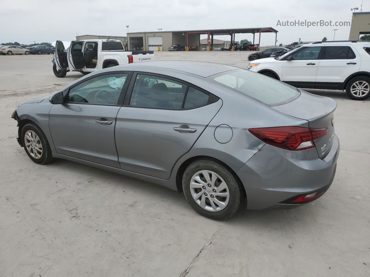 2019 Hyundai Elantra Se Gray vin: KMHD74LFXKU794548