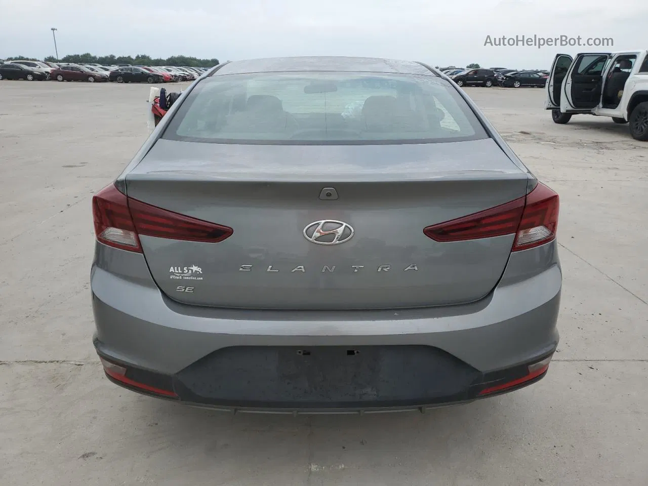 2019 Hyundai Elantra Se Gray vin: KMHD74LFXKU794548