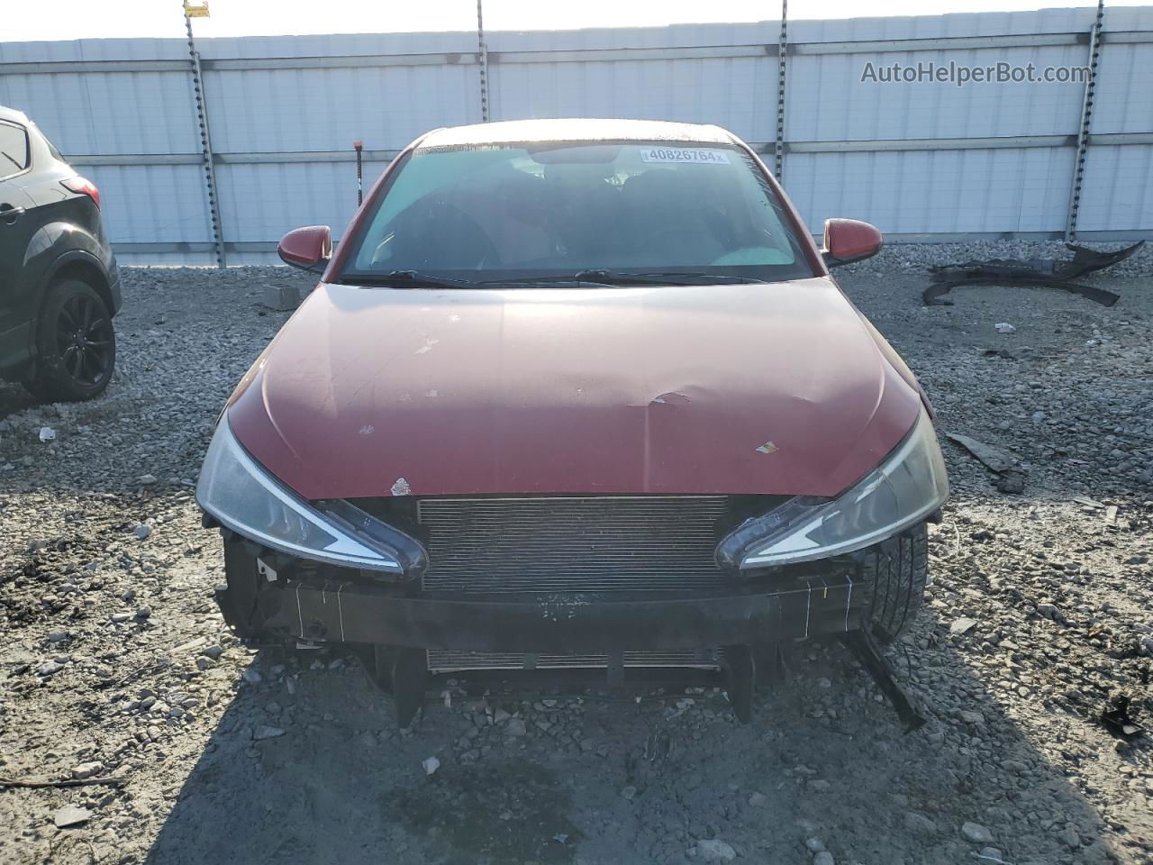 2019 Hyundai Elantra Se Красный vin: KMHD74LFXKU871046