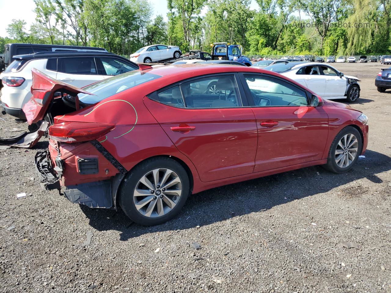 2017 Hyundai Elantra Se Red vin: KMHD84LF0HU313292