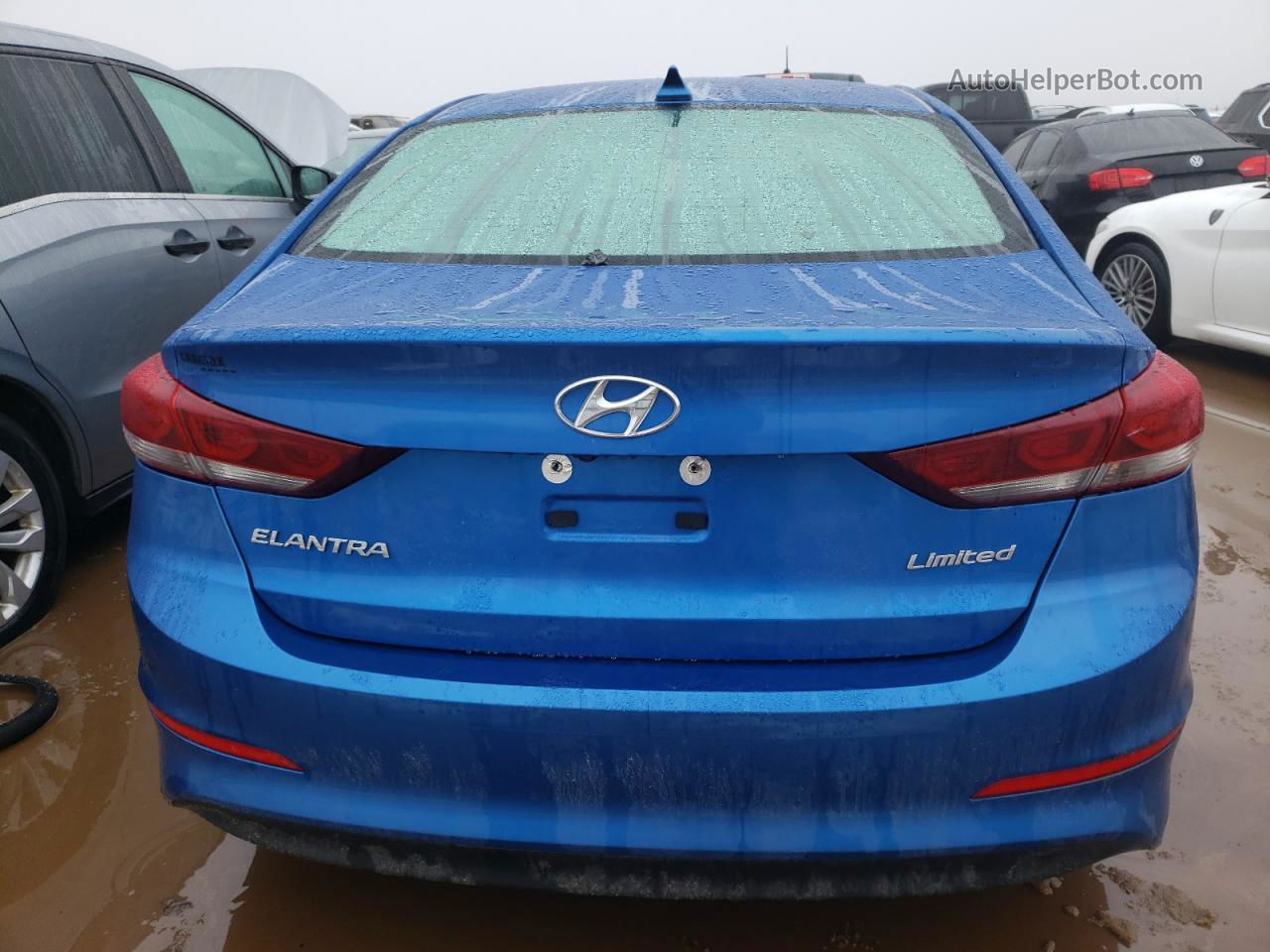 2017 Hyundai Elantra Se Blue vin: KMHD84LF2HU355818