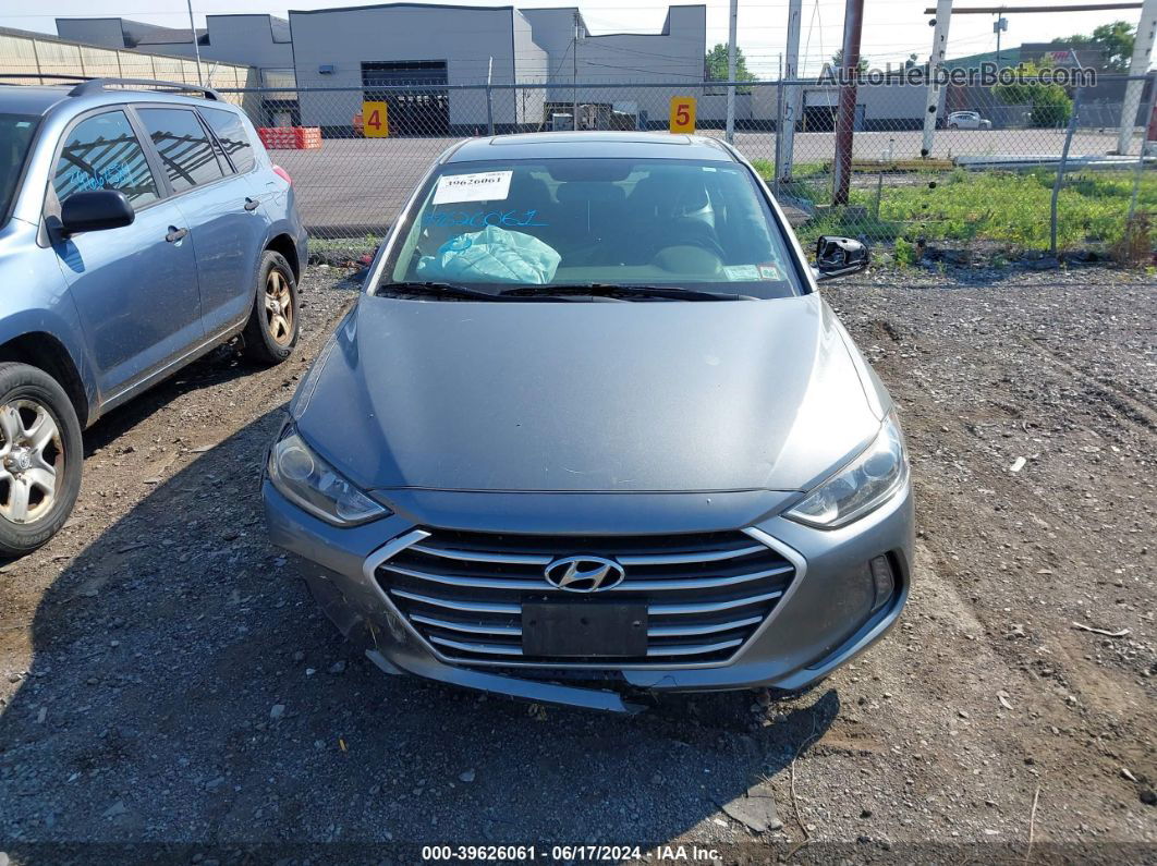 2018 Hyundai Elantra Value Edition Серебряный vin: KMHD84LF2JU496622