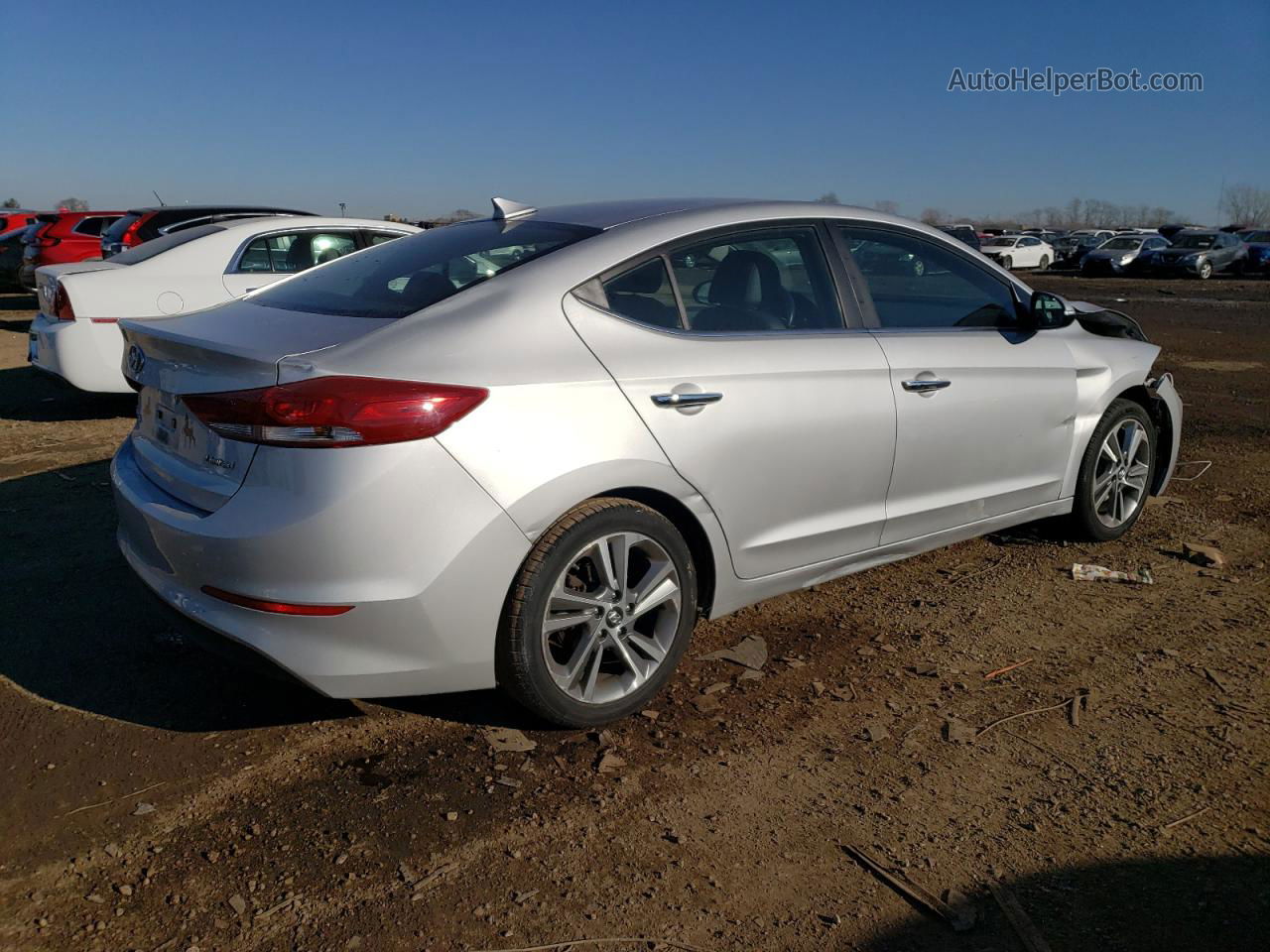 2017 Hyundai Elantra Se Silver vin: KMHD84LF3HU069007