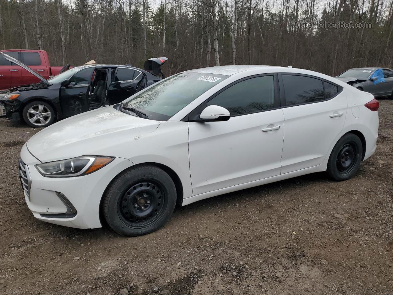 2017 Hyundai Elantra Se White vin: KMHD84LF3HU275010