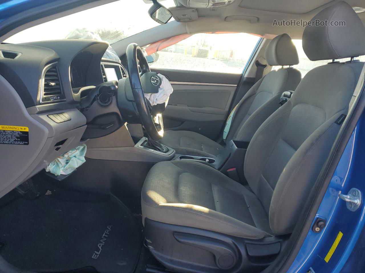 2018 Hyundai Elantra Sel Blue vin: KMHD84LF3JU606657