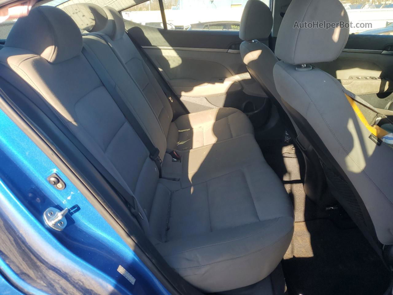 2018 Hyundai Elantra Sel Blue vin: KMHD84LF3JU606657