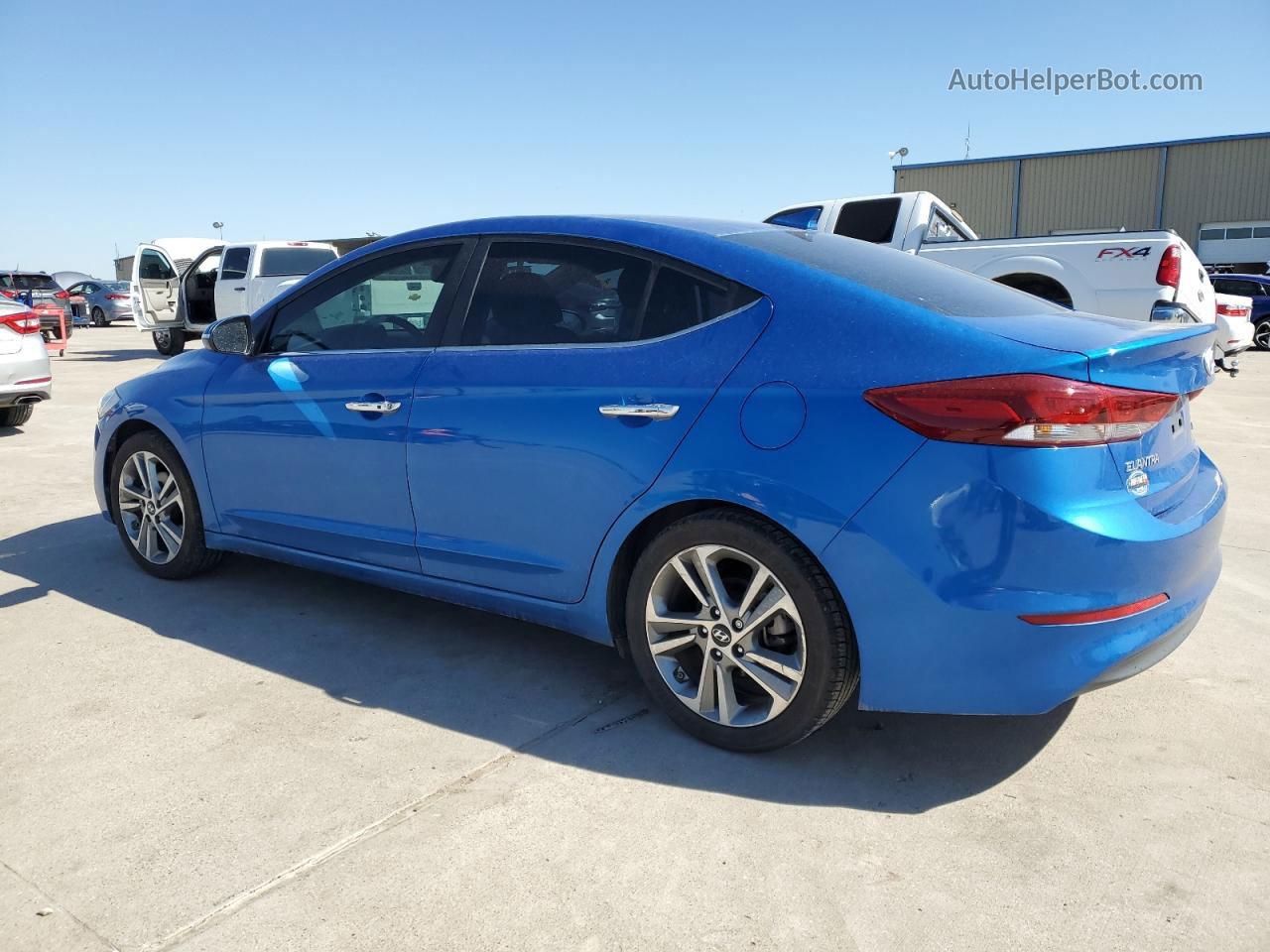 2017 Hyundai Elantra Se Blue vin: KMHD84LF5HU197863