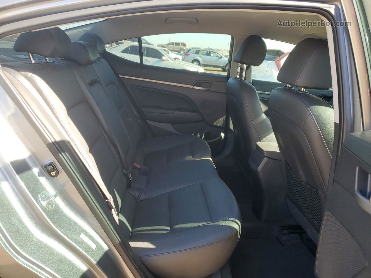 2018 Hyundai Elantra Sel Gray vin: KMHD84LF5JU448628