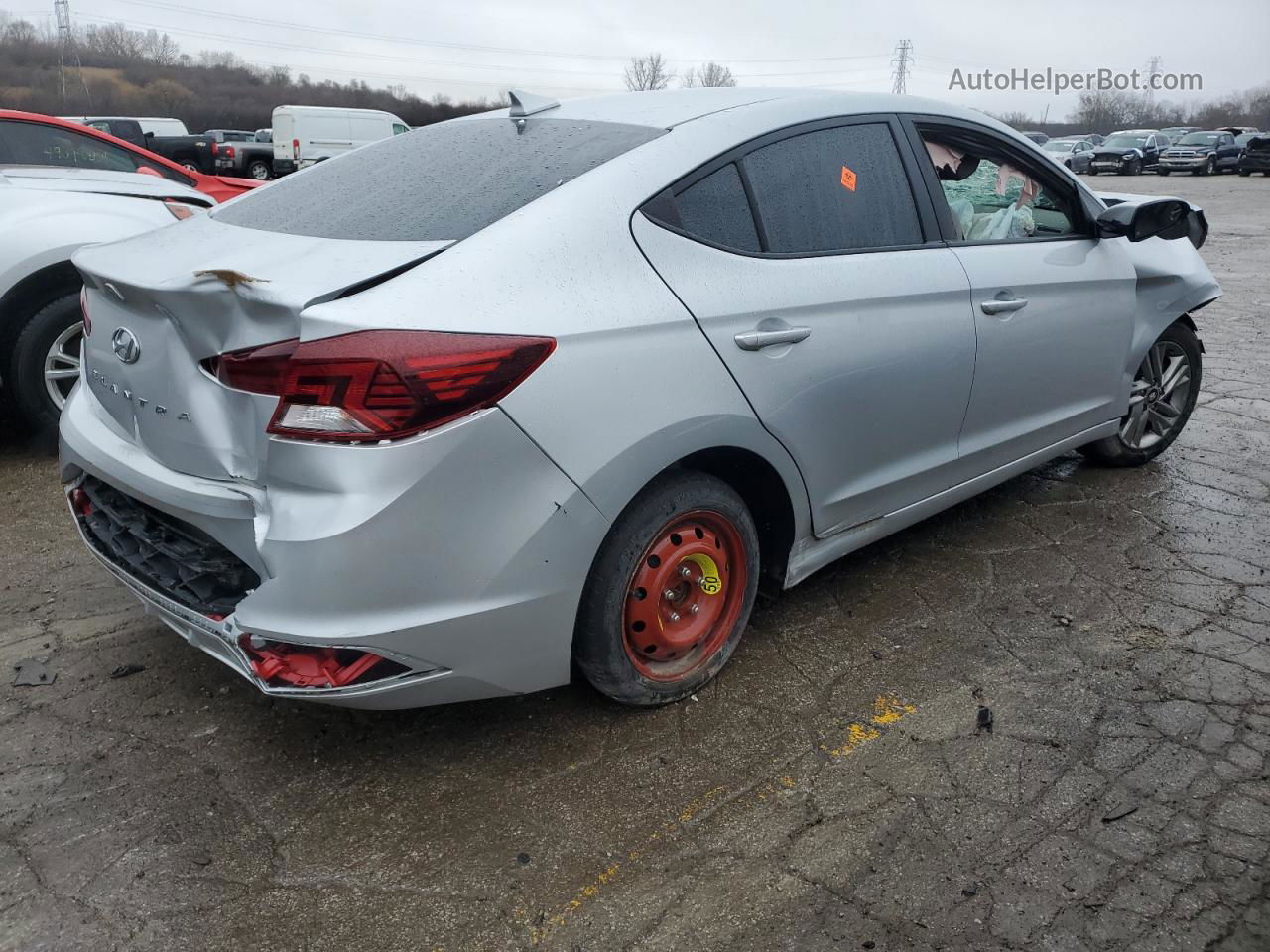 2019 Hyundai Elantra Sel Silver vin: KMHD84LF5KU838632