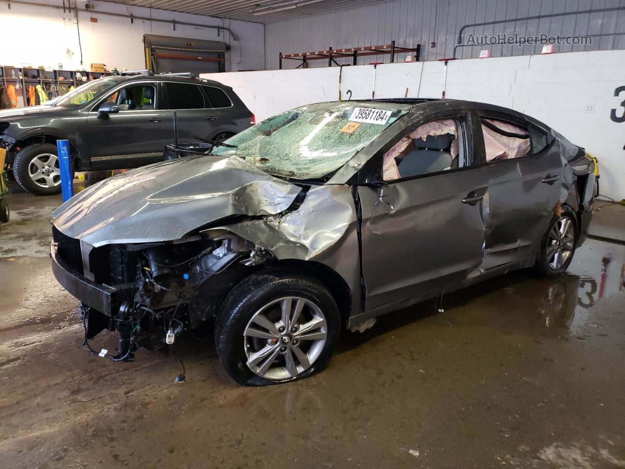 2018 Hyundai Elantra Sel Gray vin: KMHD84LF7JU443589