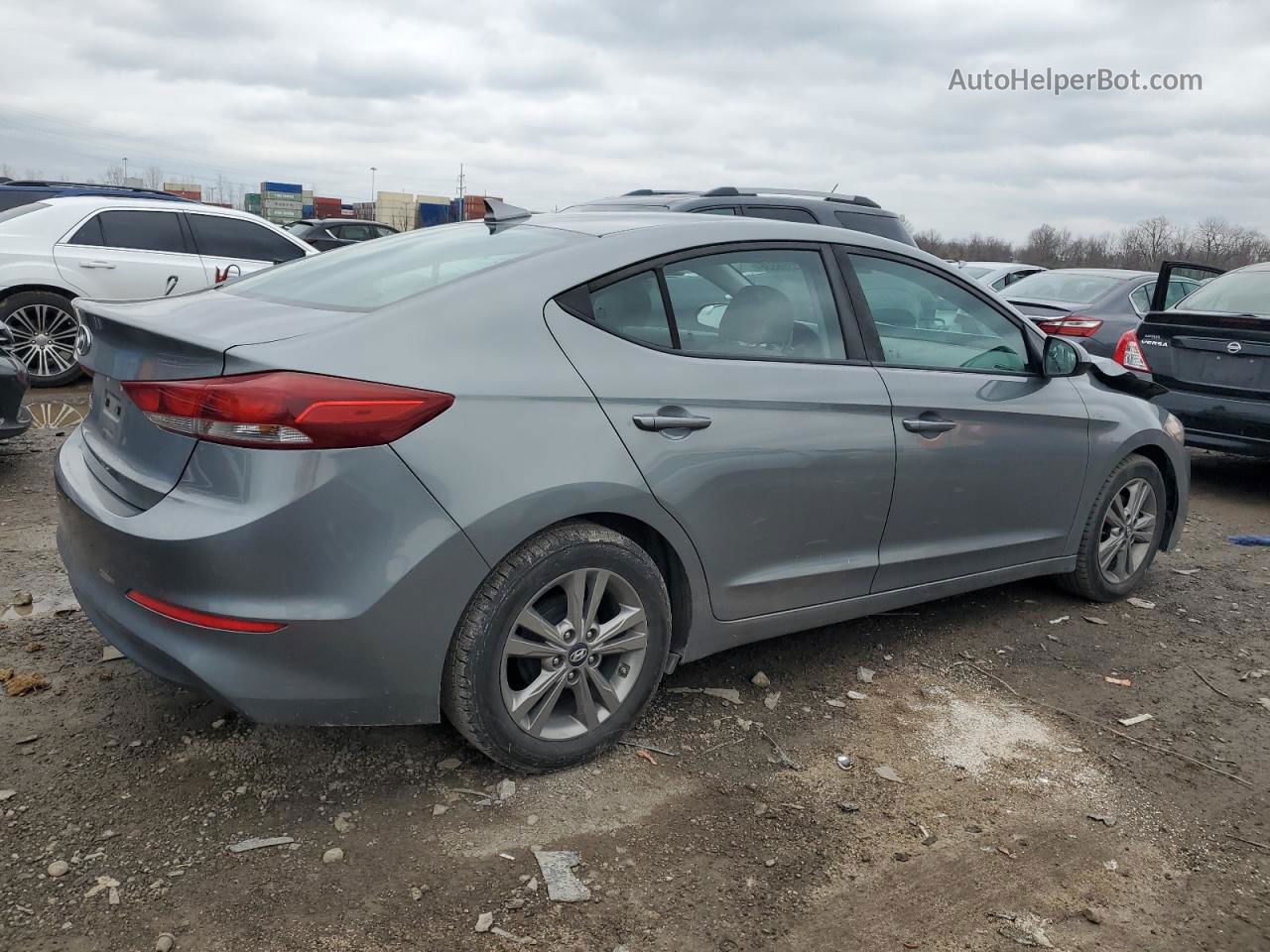 2017 Hyundai Elantra Se Gray vin: KMHD84LF8HU369822