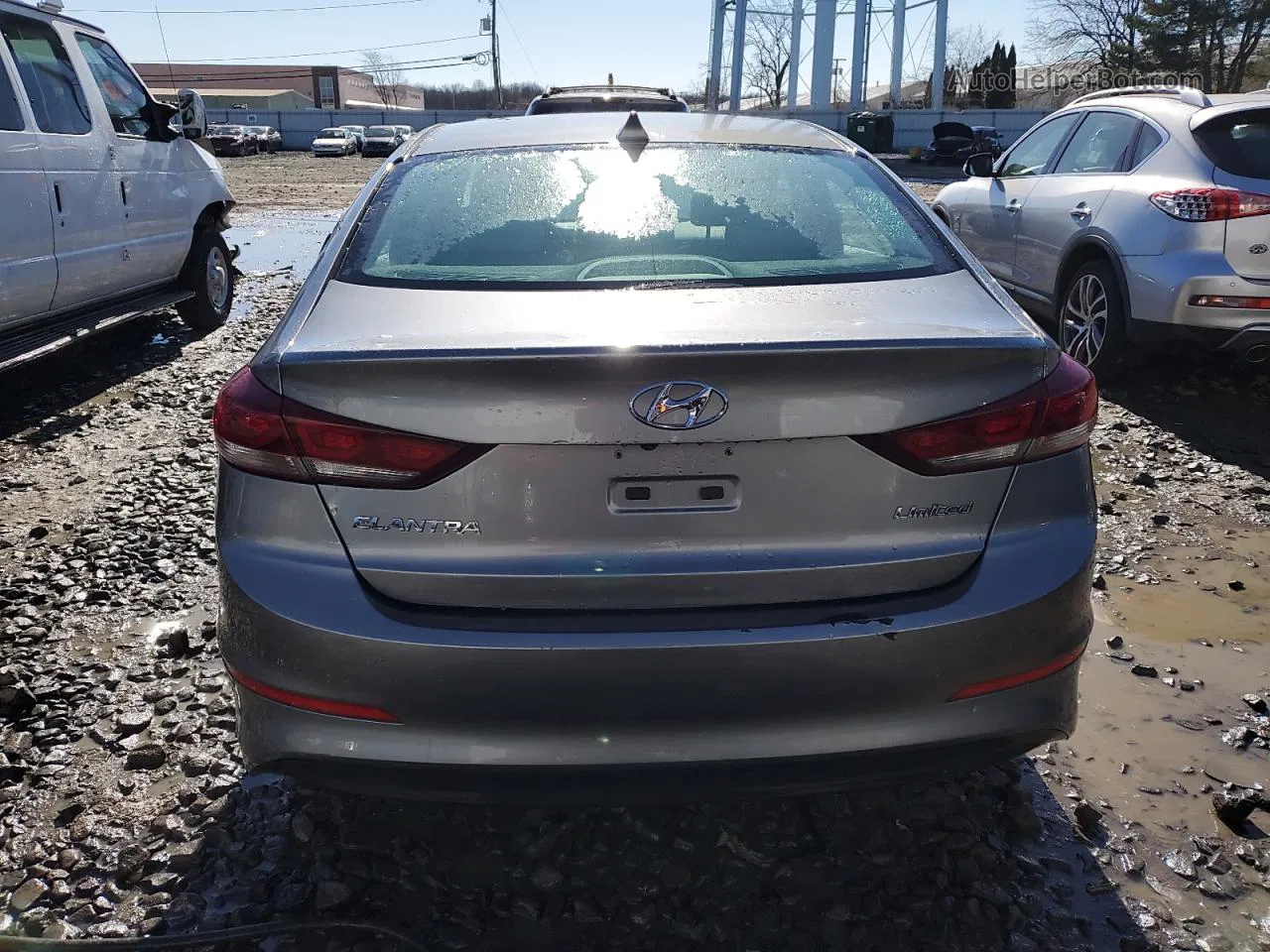 2018 Hyundai Elantra Sel Silver vin: KMHD84LF8JU554538