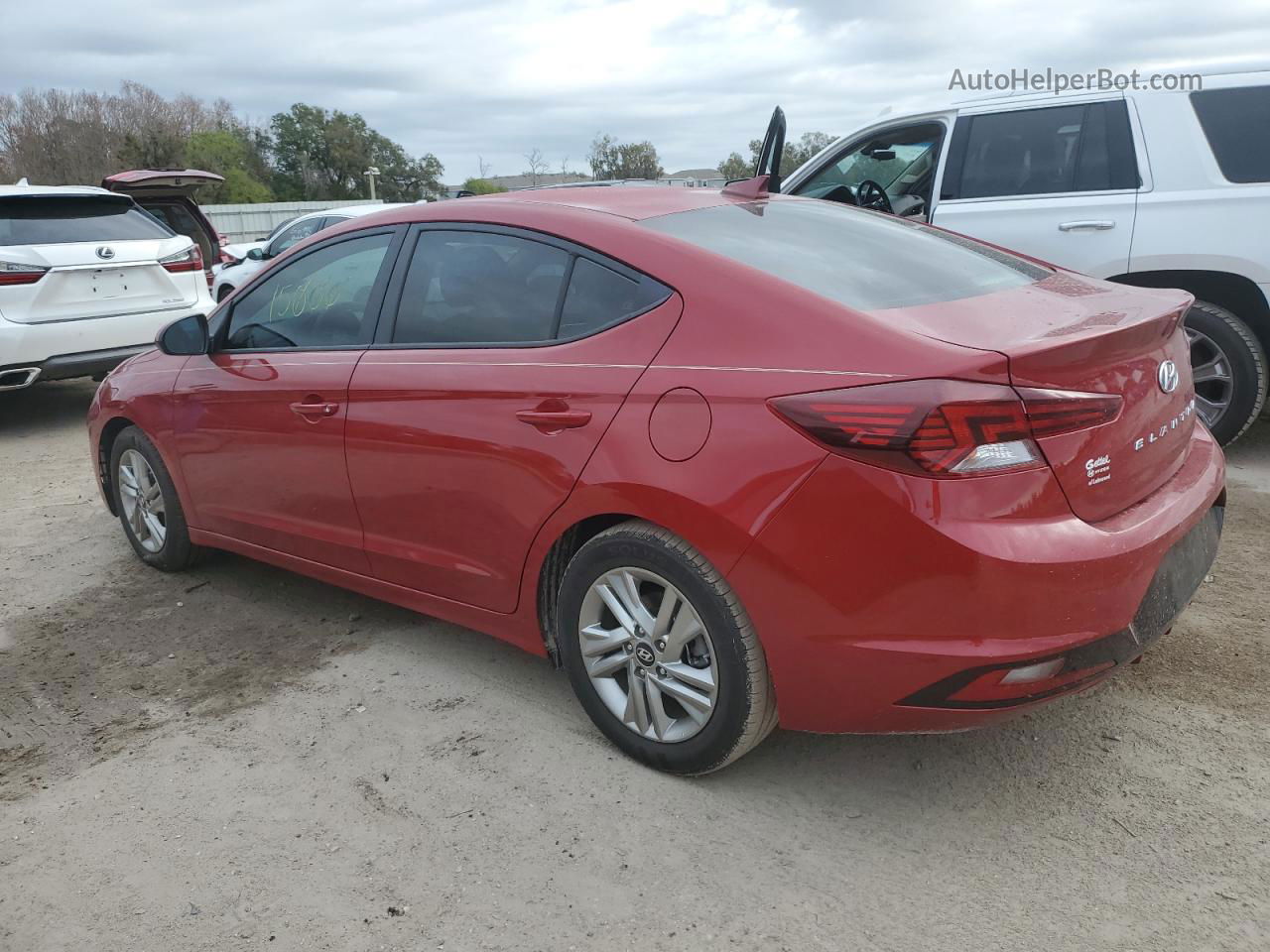 2019 Hyundai Elantra Sel Красный vin: KMHD84LF8KU817077