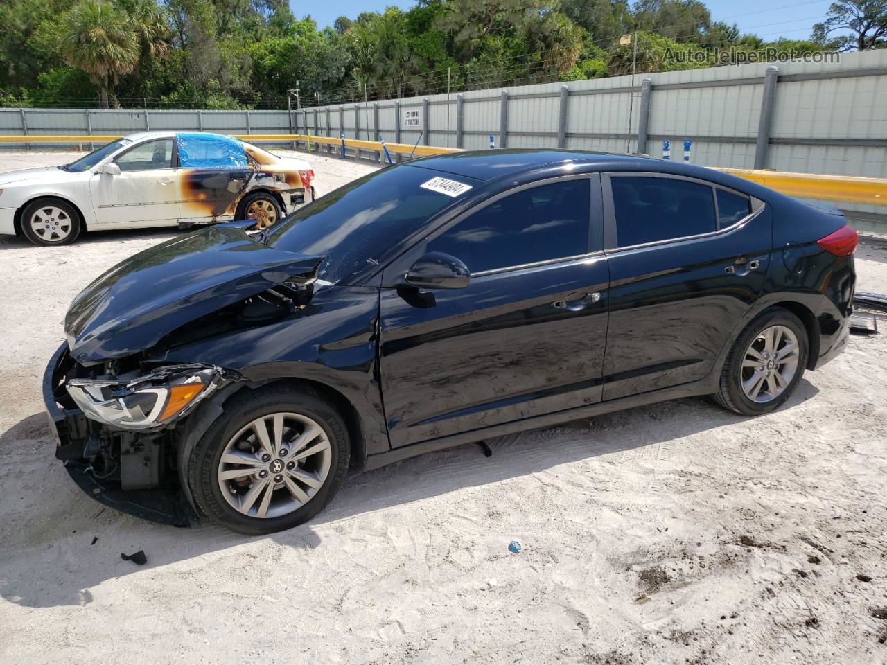 2017 Hyundai Elantra Se Black vin: KMHD84LF9HU062563