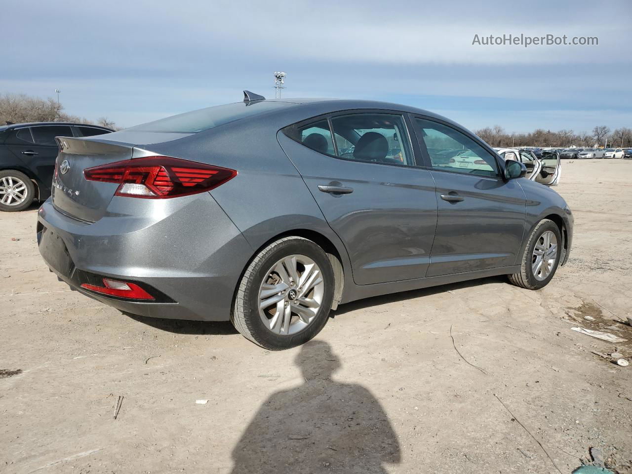 2019 Hyundai Elantra Sel Gray vin: KMHD84LFXKU809241