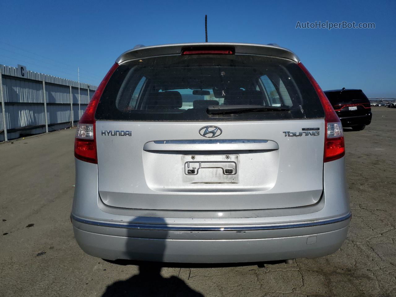 2011 Hyundai Elantra Touring Gls Silver vin: KMHDC8AE2BU098182