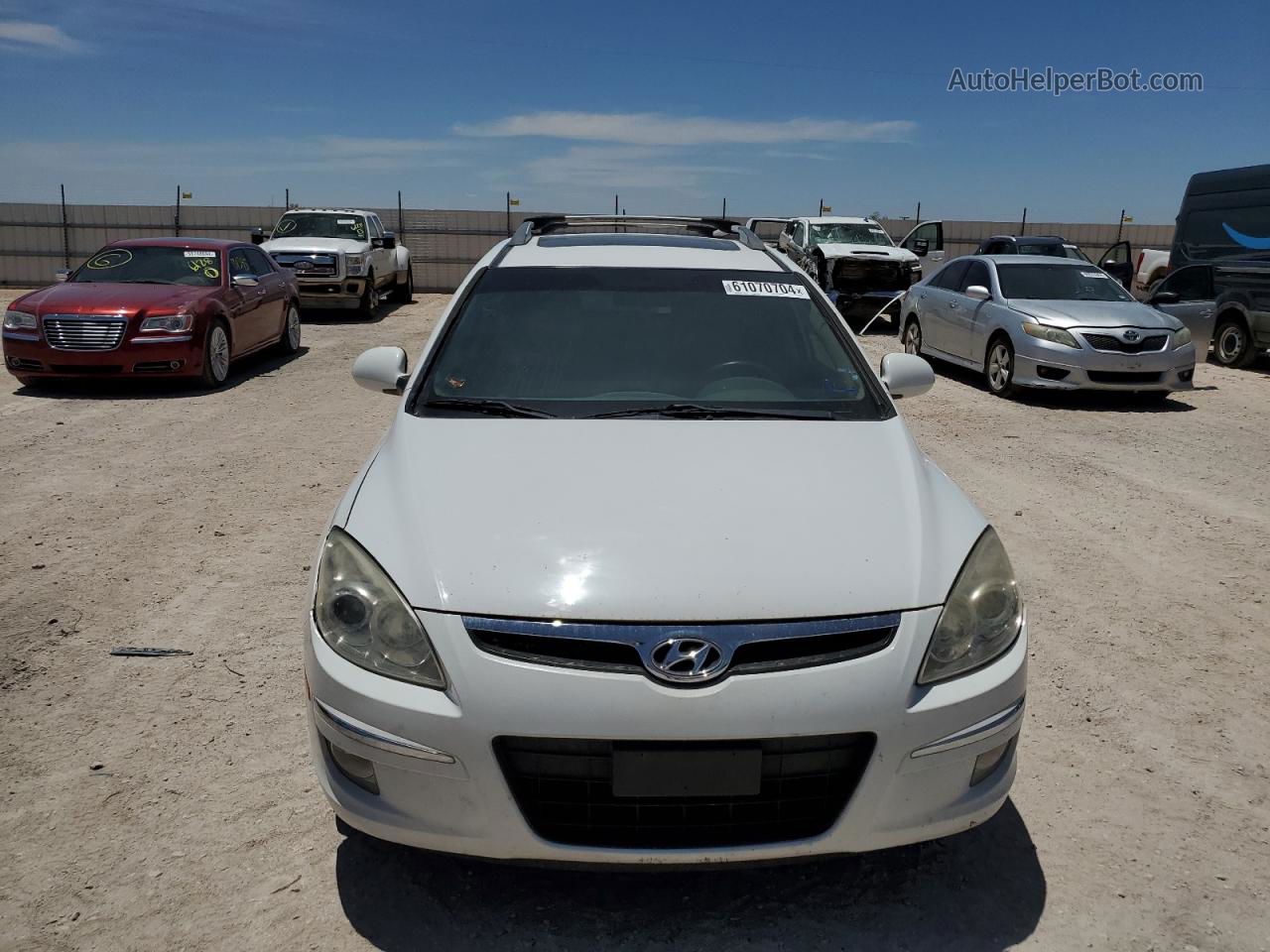 2011 Hyundai Elantra Touring Gls White vin: KMHDC8AE2BU109066