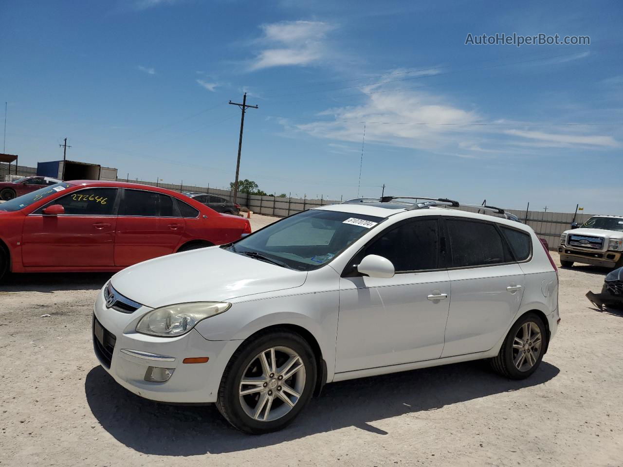 2011 Hyundai Elantra Touring Gls White vin: KMHDC8AE2BU109066