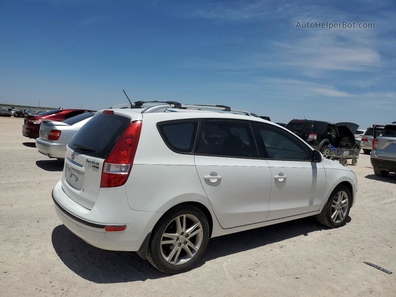 2011 Hyundai Elantra Touring Gls Белый vin: KMHDC8AE2BU109066