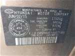 2016 Hyundai Elantra Se Beige vin: KMHDH4AE1GU571961