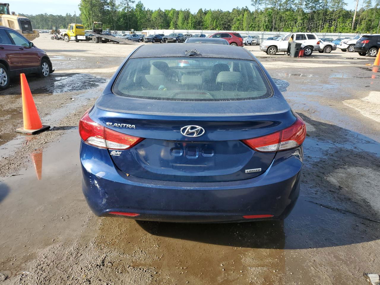 2013 Hyundai Elantra Gls Blue vin: KMHDH4AE3DU583721