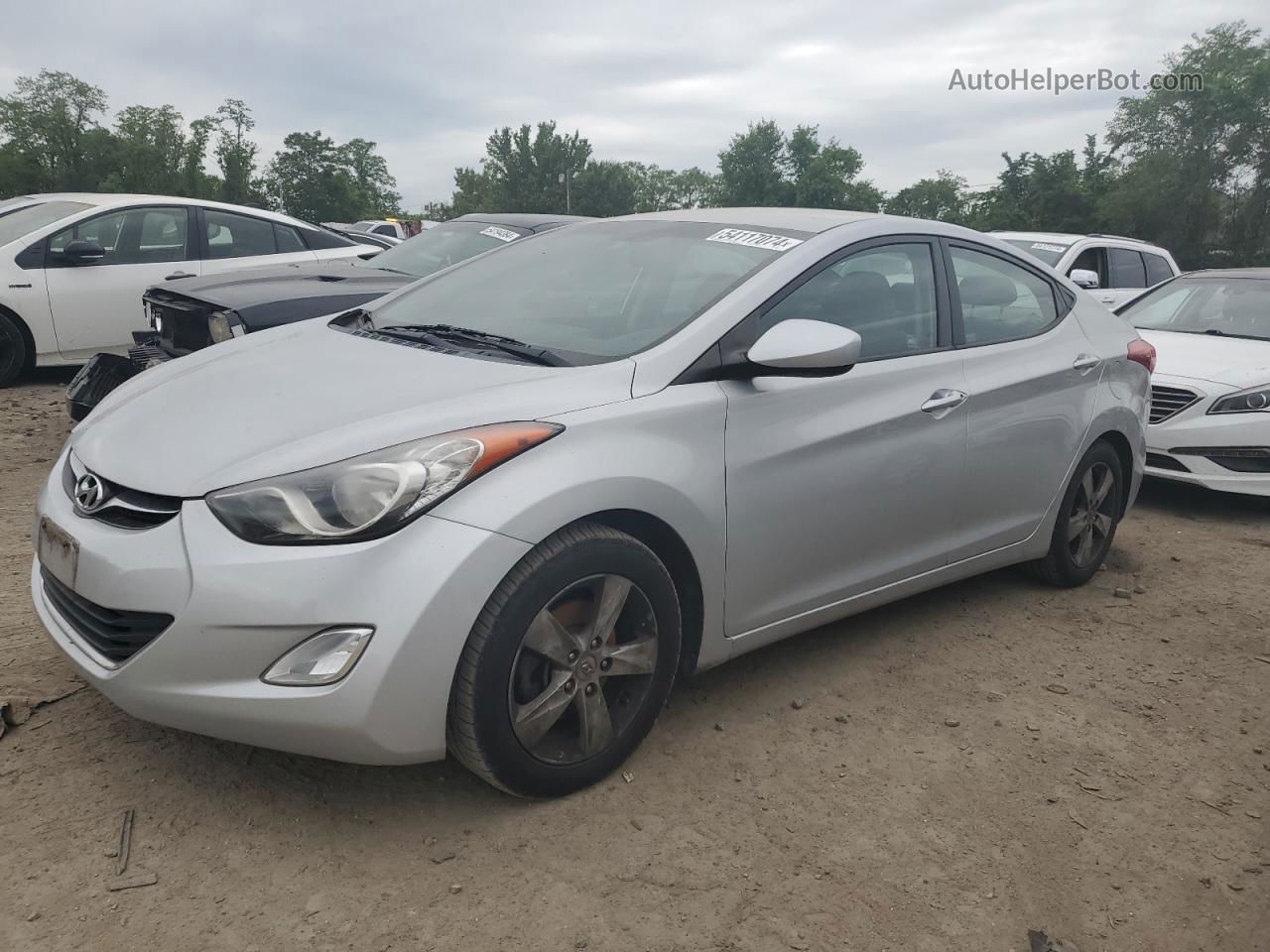 2013 Hyundai Elantra Gls Silver vin: KMHDH4AE5DU888413