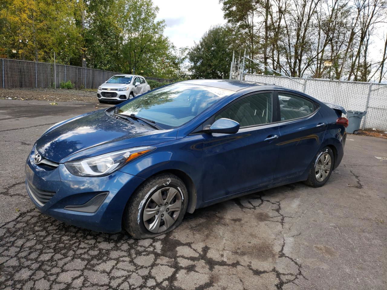 2016 Hyundai Elantra Se Blue vin: KMHDH4AE6GU649151