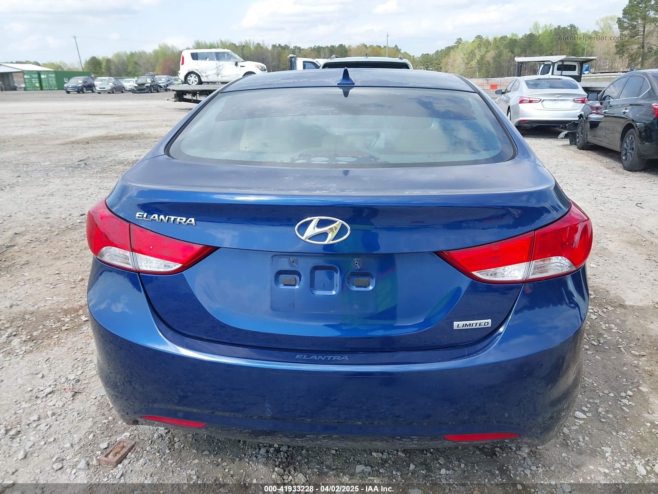 2013 Hyundai Elantra Limited Blue vin: KMHDH4AE7DU749688