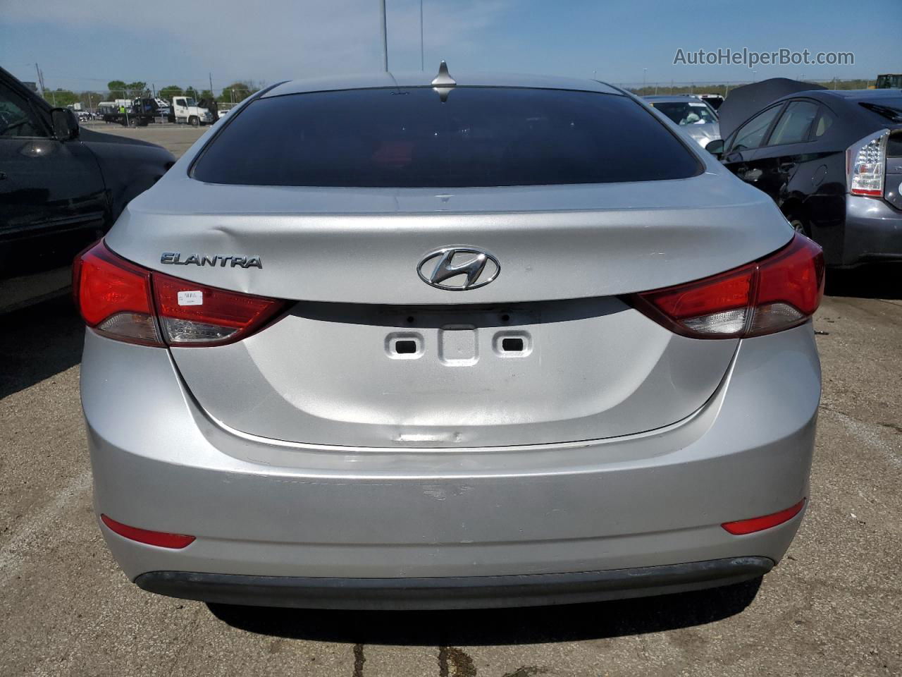 2016 Hyundai Elantra Se Silver vin: KMHDH4AE8GU516987