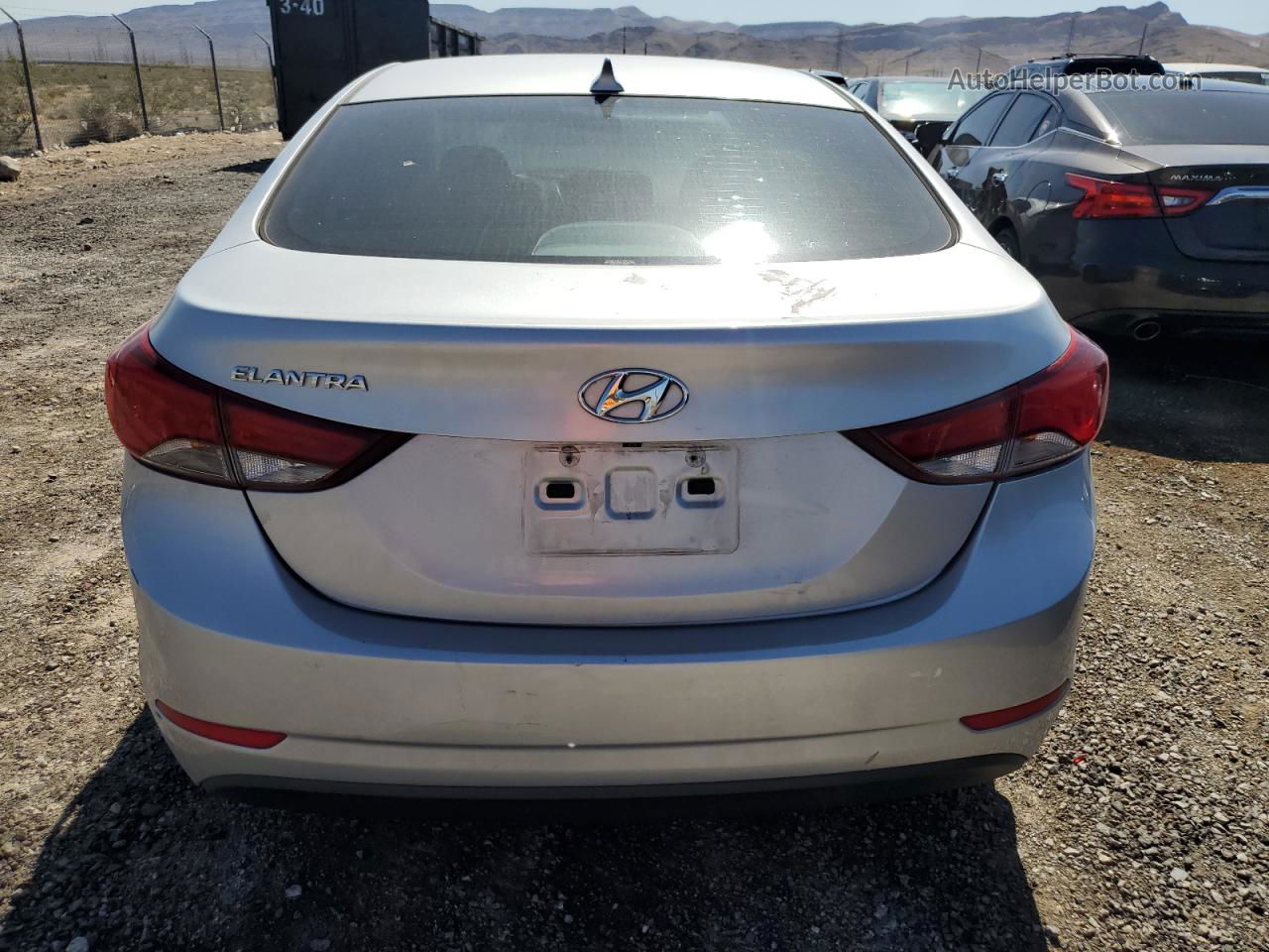 2014 Hyundai Elantra Se Silver vin: KMHDH4AE9EU174009