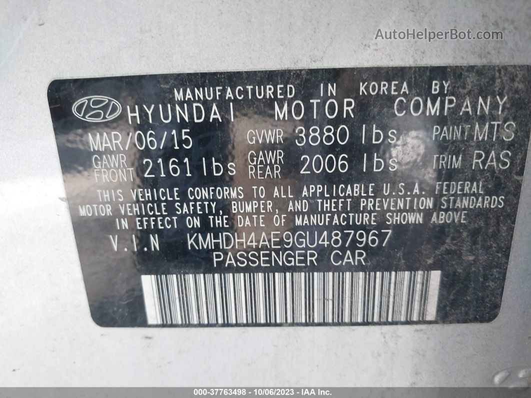 2016 Hyundai Elantra Se Серебряный vin: KMHDH4AE9GU487967