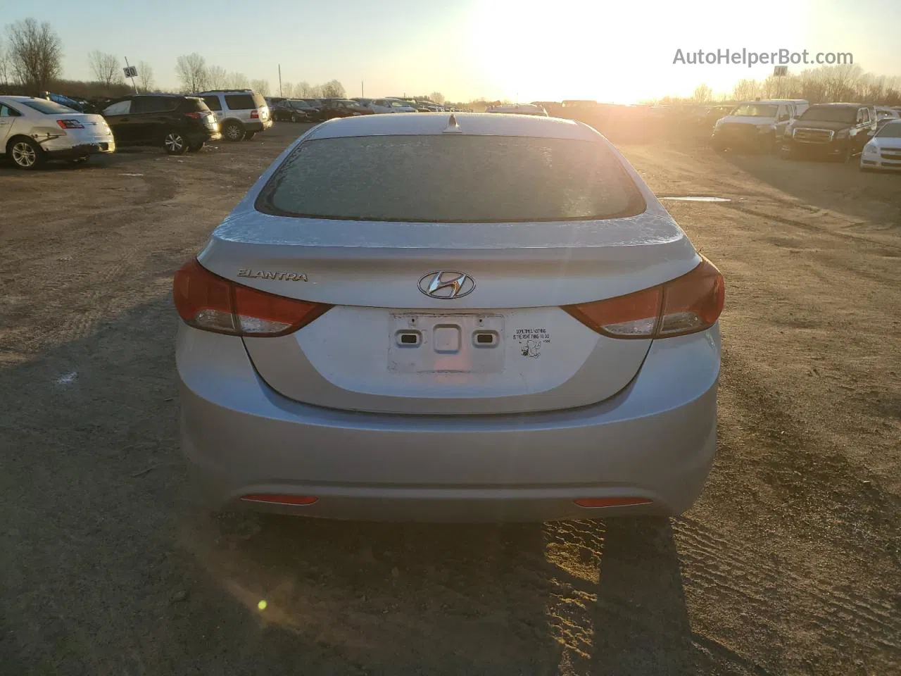 2013 Hyundai Elantra Gls Silver vin: KMHDH4AEXDU626001