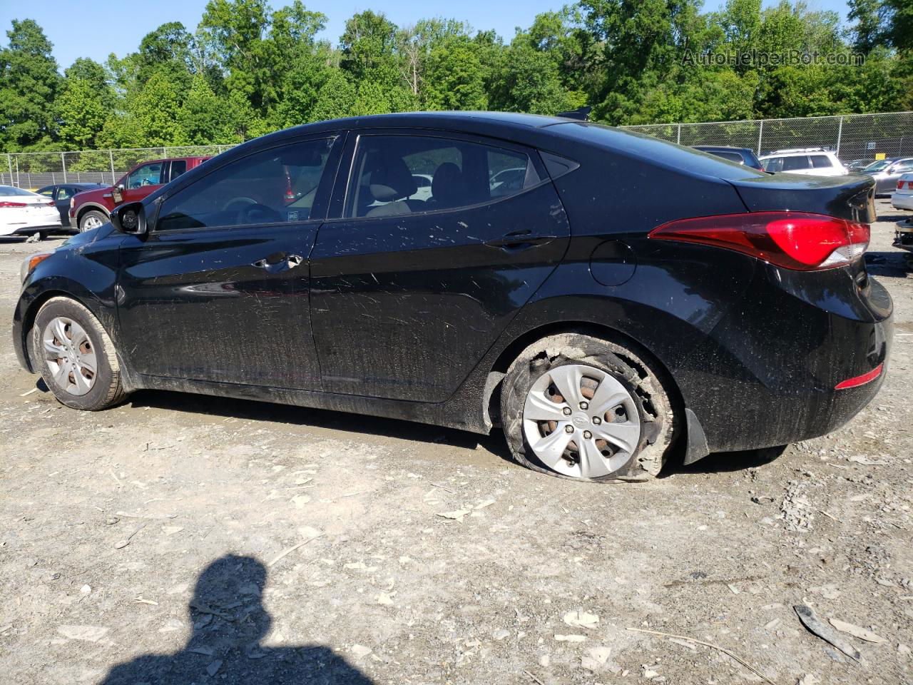 2016 Hyundai Elantra Se Black vin: KMHDH4AEXGU618582