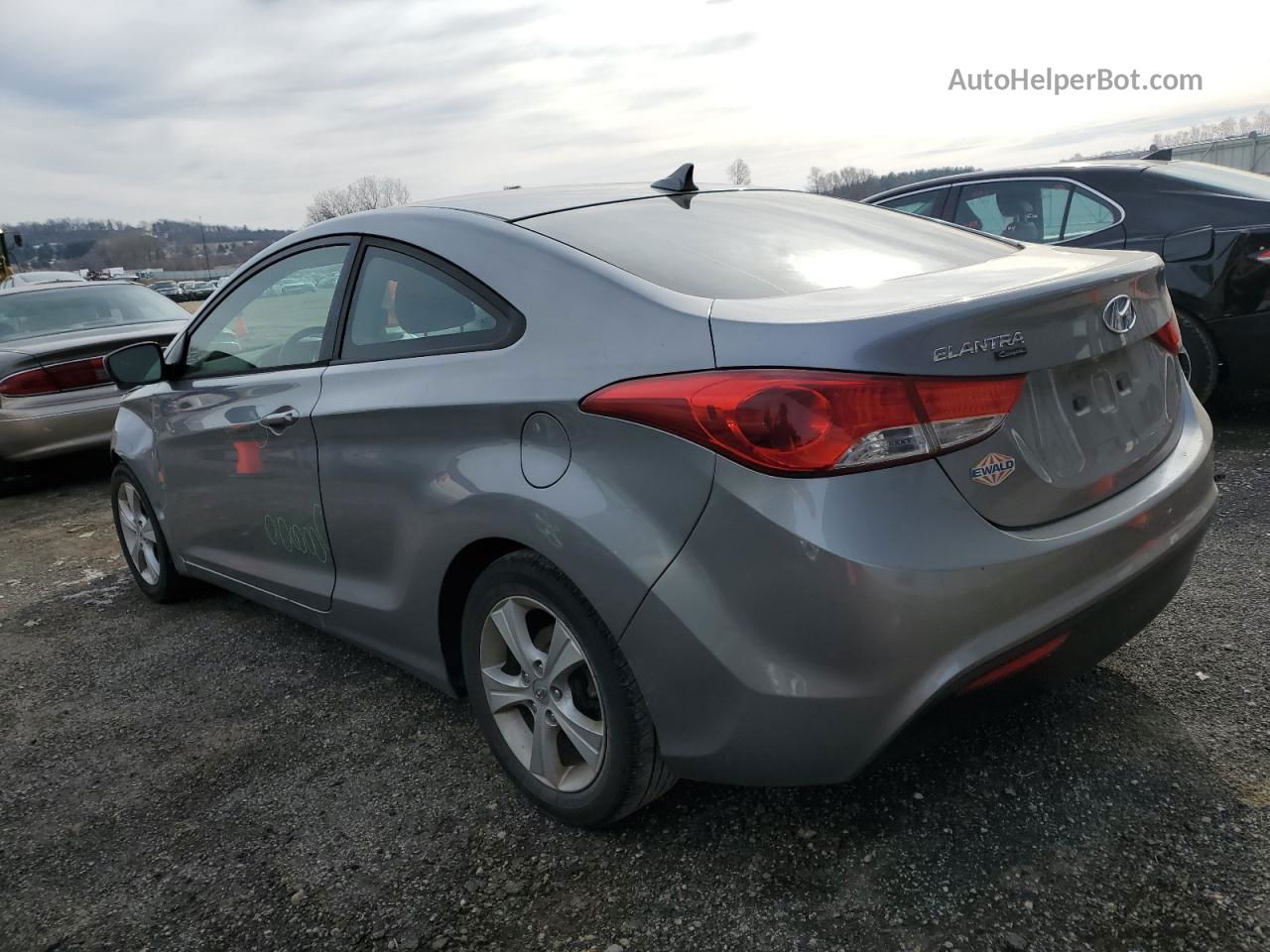 2013 Hyundai Elantra Coupe Gs Silver vin: KMHDH6AE9DU004422