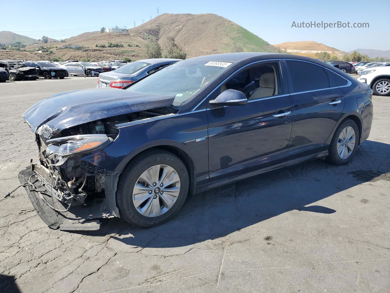 2018 Hyundai Sonata Hybrid Blue vin: KMHE24L30JA079092