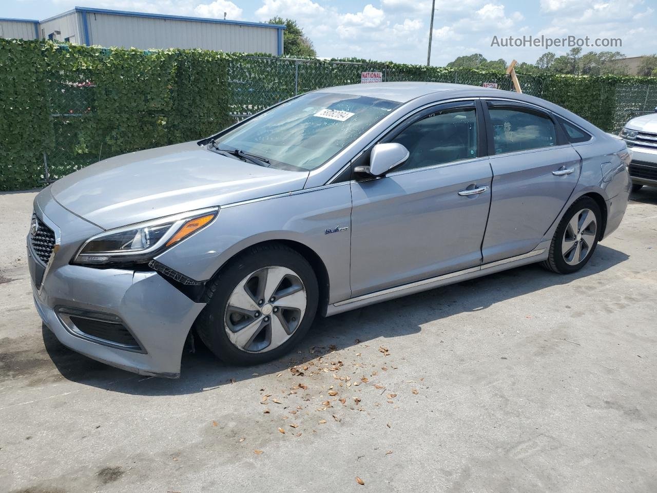 2017 Hyundai Sonata Hybrid Gray vin: KMHE34L12HA044639