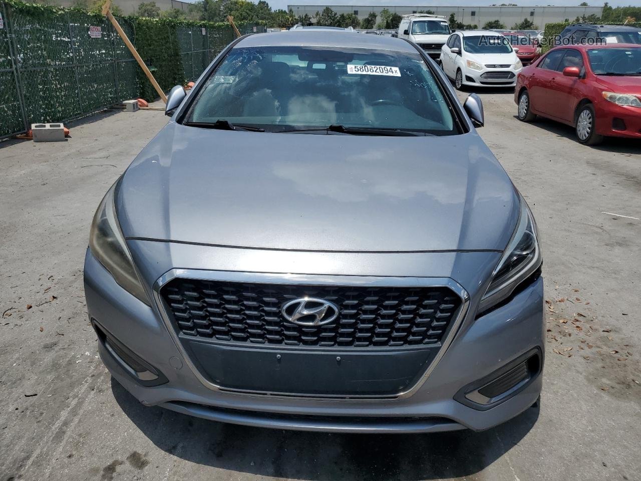 2017 Hyundai Sonata Hybrid Gray vin: KMHE34L12HA044639