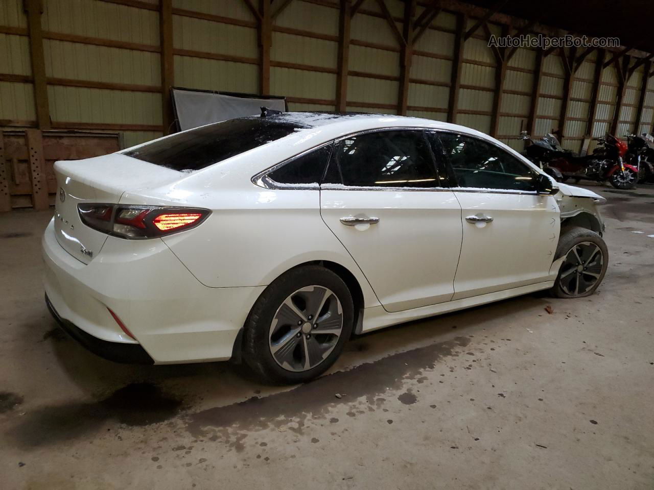 2018 Hyundai Sonata Hybrid White vin: KMHE34L38JA078625