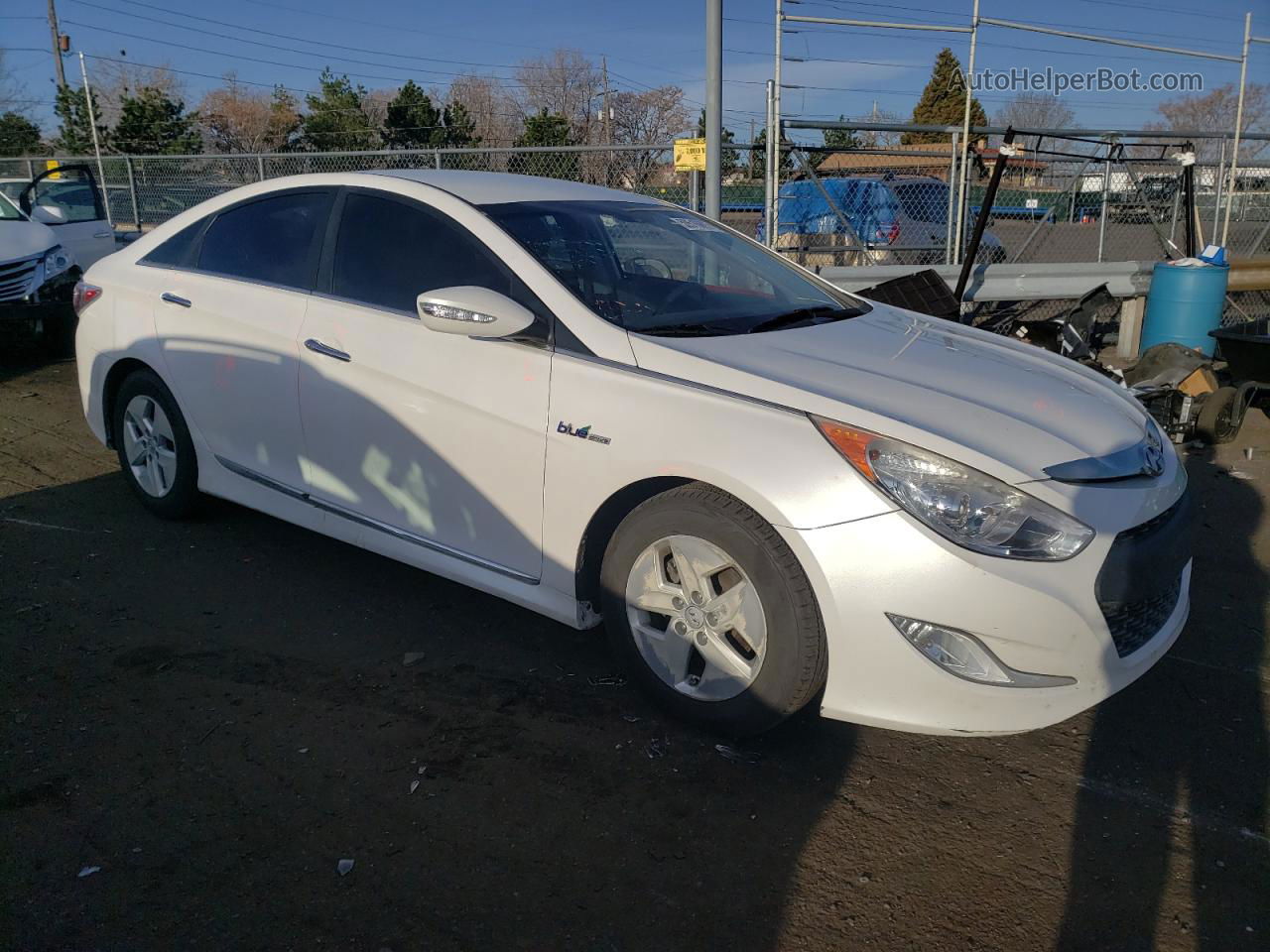 2012 Hyundai Sonata Hybrid White vin: KMHEC4A42CA022064