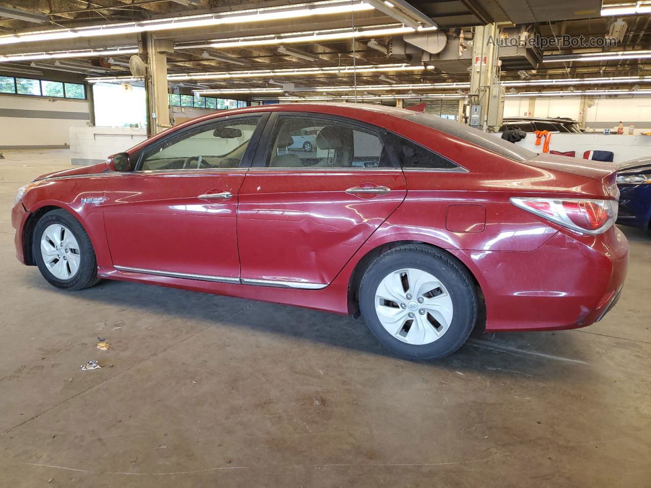 2013 Hyundai Sonata Hybrid Red vin: KMHEC4A44DA070098