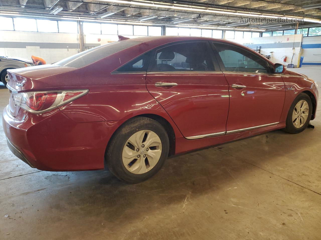 2013 Hyundai Sonata Hybrid Red vin: KMHEC4A44DA070098