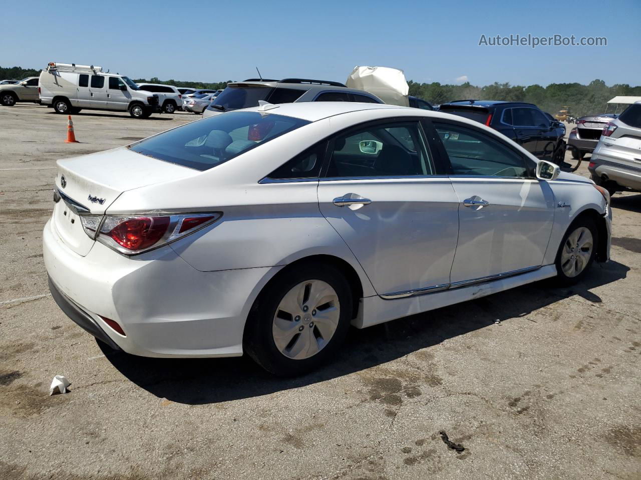 2013 Hyundai Sonata Hybrid White vin: KMHEC4A47DA051108