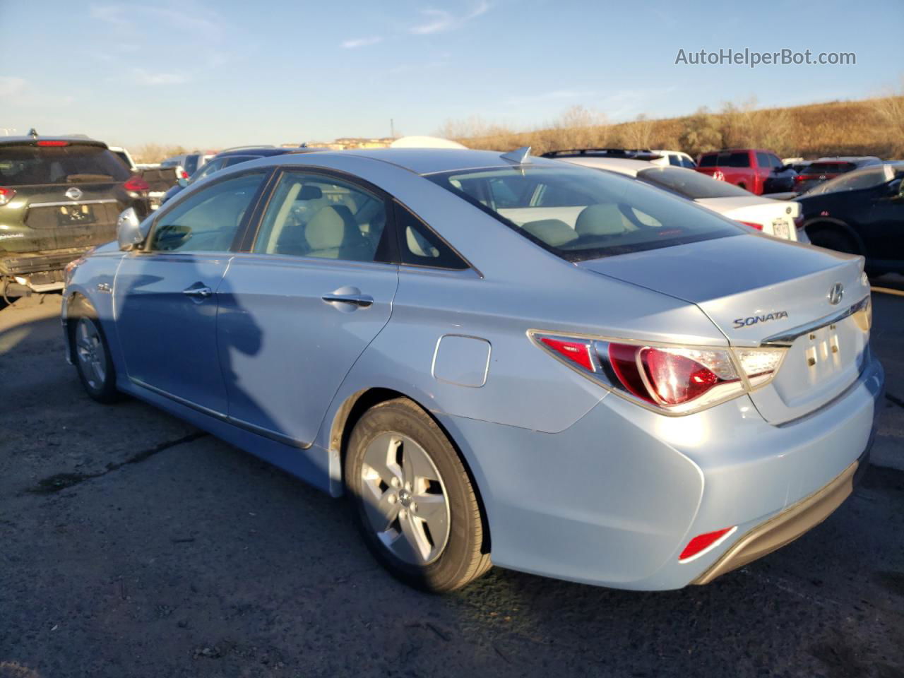 2012 Hyundai Sonata Hybrid Blue vin: KMHEC4A49CA042859