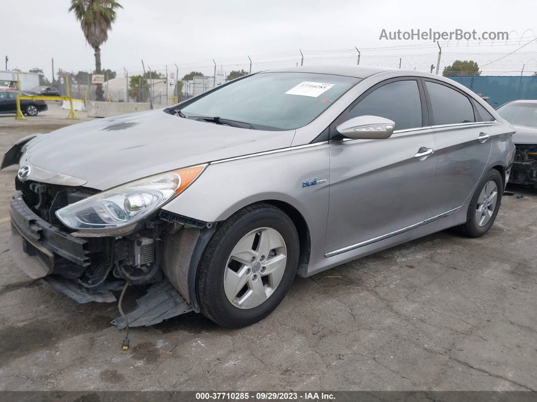 2012 Hyundai Sonata Hybrid Silver vin: KMHEC4A4XCA031417