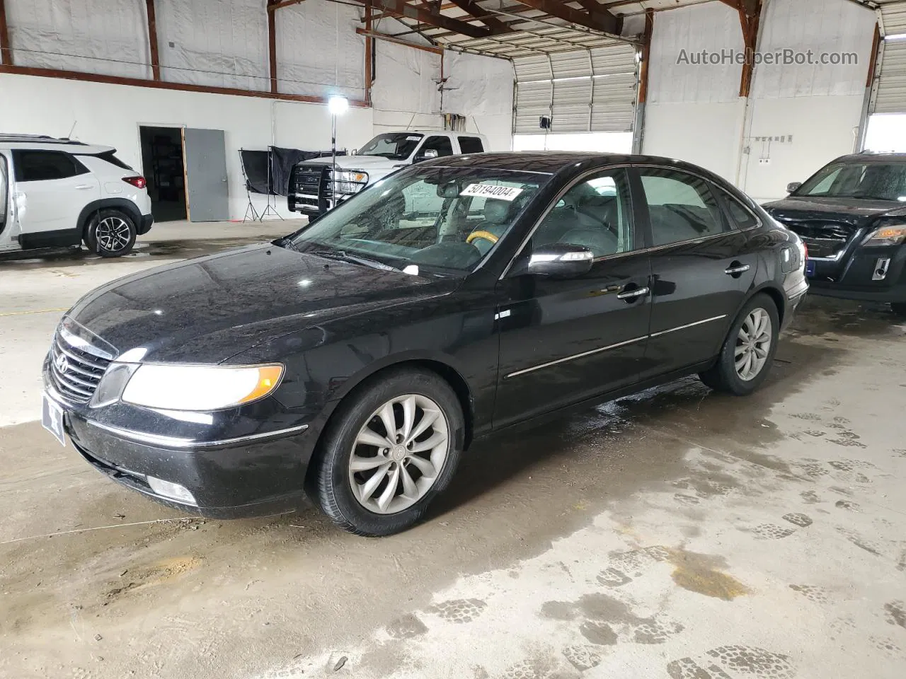 2008 Hyundai Azera Se Black vin: KMHFC46F18A289458