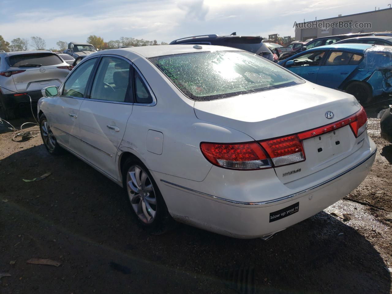 2008 Hyundai Azera Se White vin: KMHFC46F18A290481